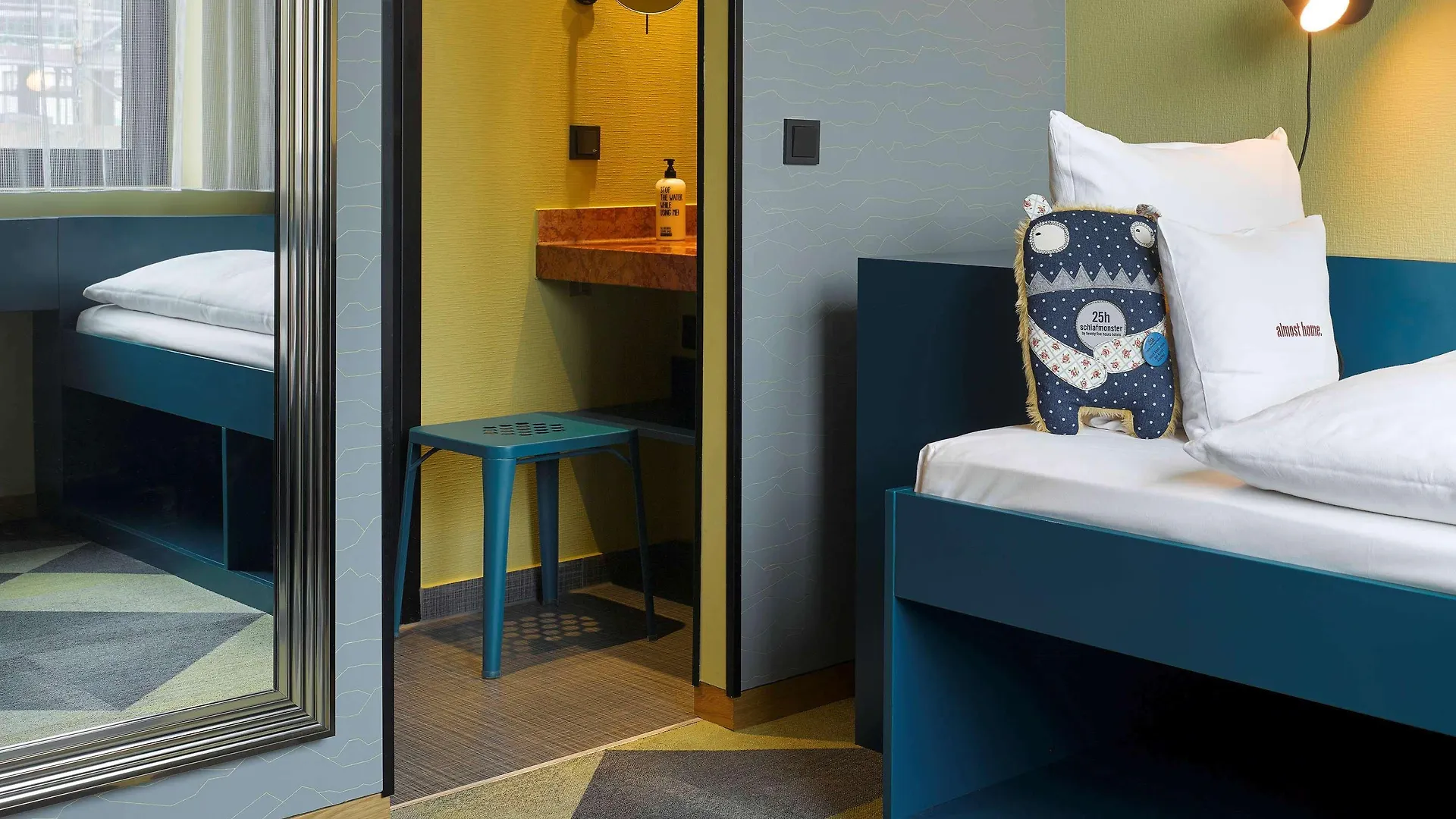 25Hours Hotel The Trip Frankfurt am Main 4*,